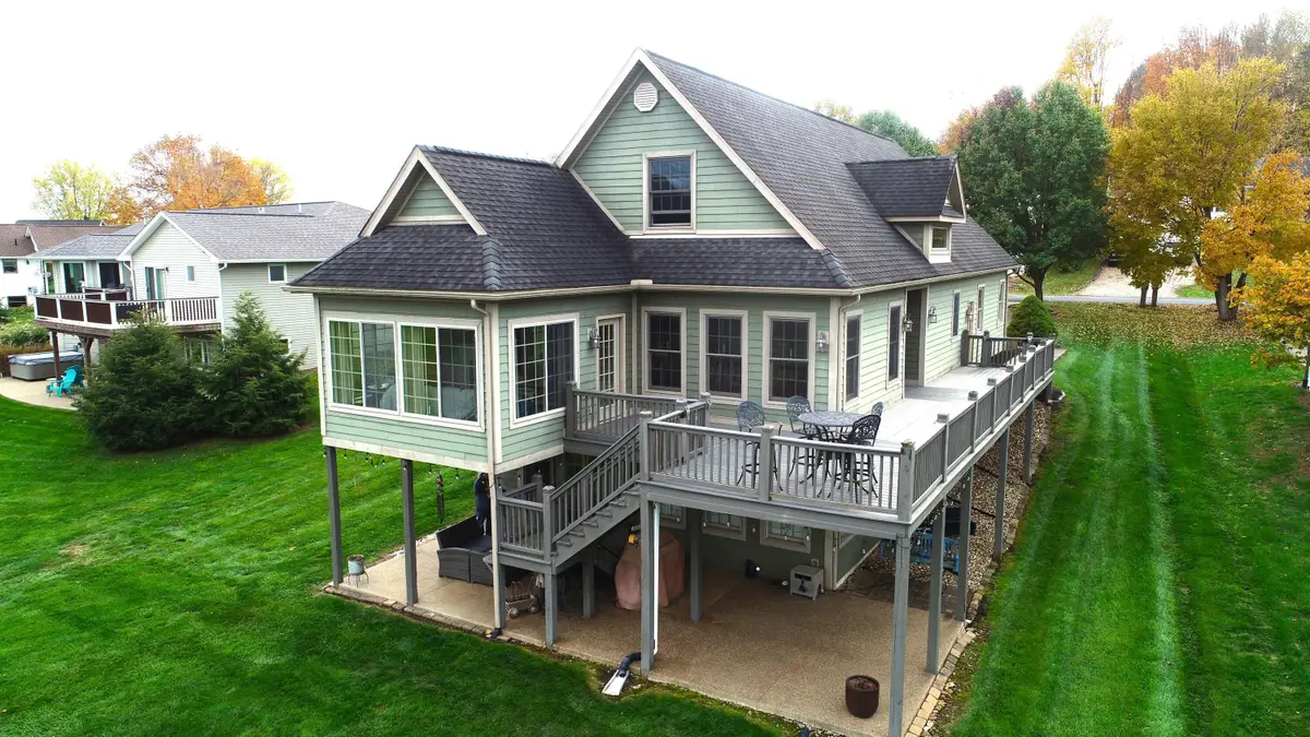 926 Fairway Drive, Howard, OH 43028 - #1