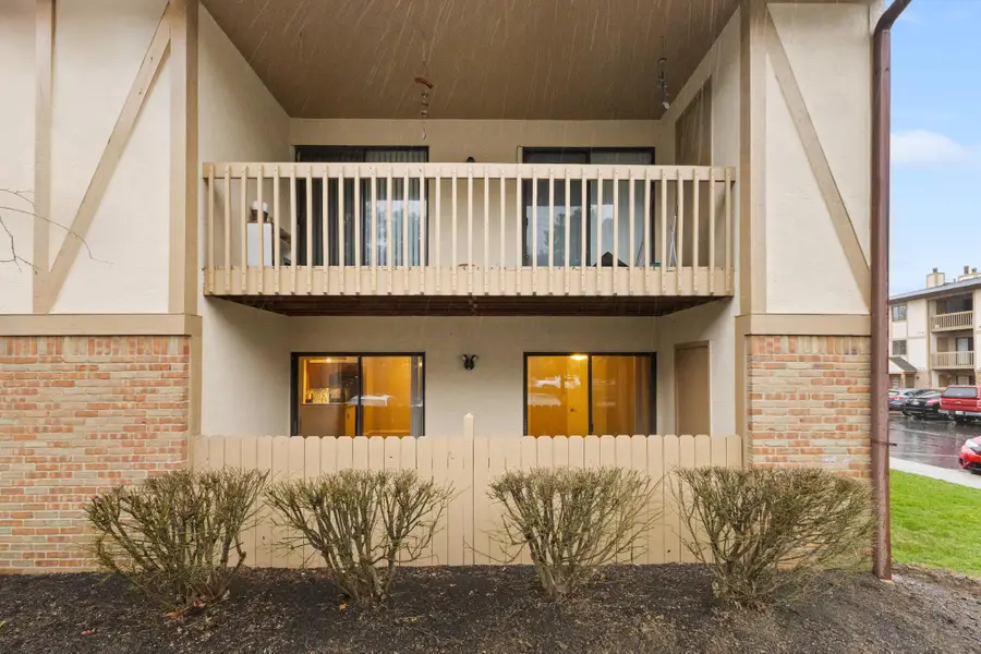 2176 Hedgerow Road, Columbus, OH 43220 - #2