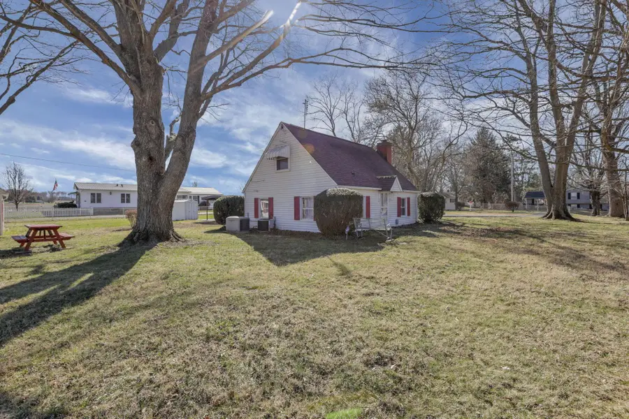 618 Hoffman Drive, Lancaster, OH 43130 - #3