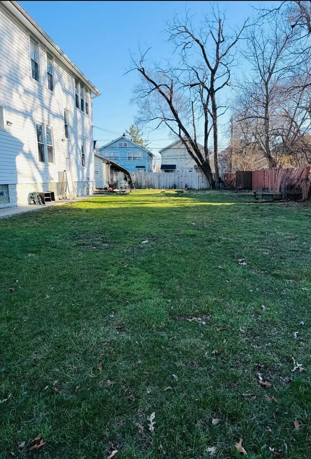 1111-1113 E 16th Avenue, Columbus, OH 43211 - #1