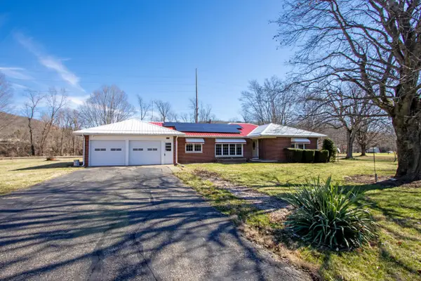 174 W 2nd Street, Perrysville, OH 44864