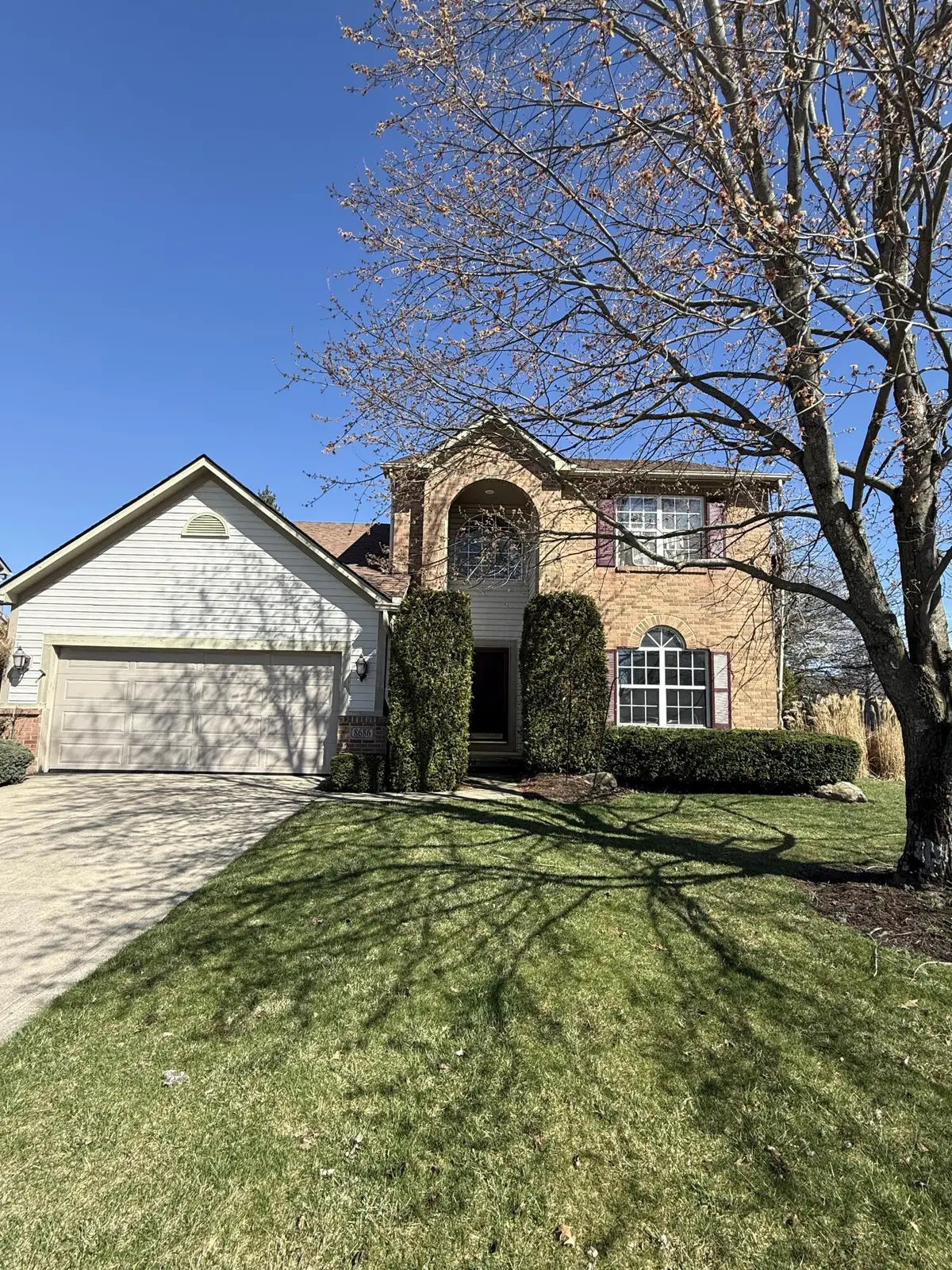 8686 Kingsley Drive, Reynoldsburg, OH 43068 - #1
