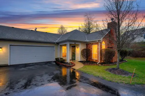 156 Orchard Oak Drive, Blacklick, OH 43004