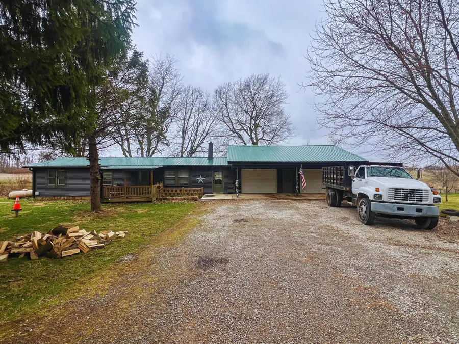 3482 Bruce Street, Bellefontaine, OH 43311 - #2