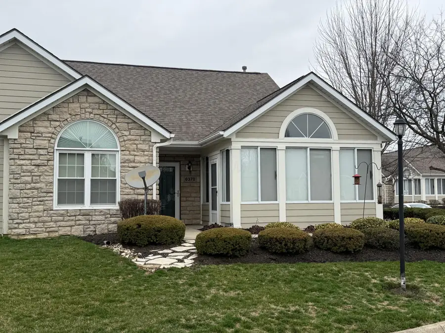 6370 Pinehurst Pointe, Westerville, OH 43082 - #2
