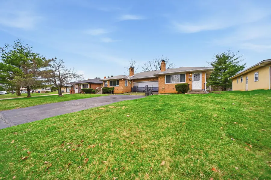 4231 Glenmawr Avenue, Columbus, OH 43224 - #2