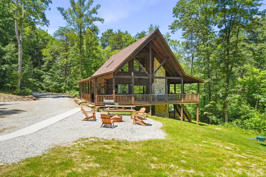 18188 Buckingham Road, Logan, OH 43138 - #2