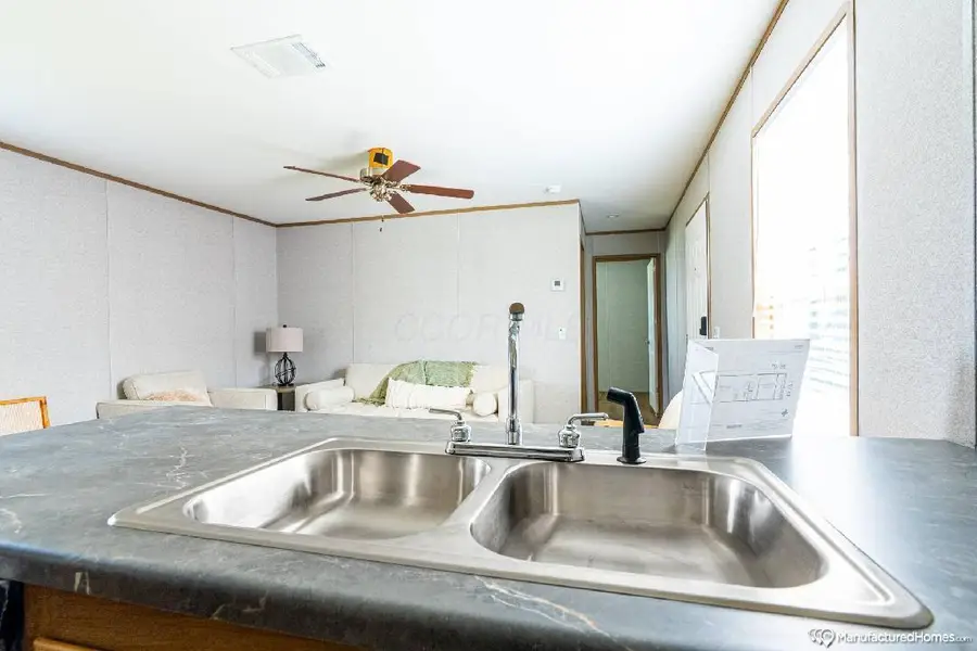 34 Anderson Street, Sandusky, OH 44870 - #3