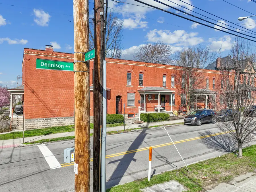 915 Dennison Avenue, Columbus, OH 43201 - #3