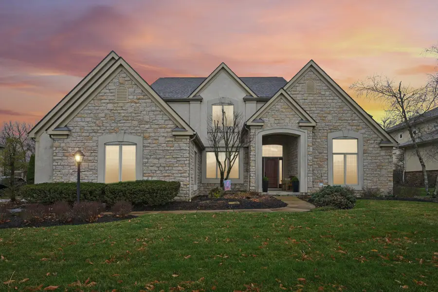 6045 Medallion Drive W, Westerville, OH 43082 - #2