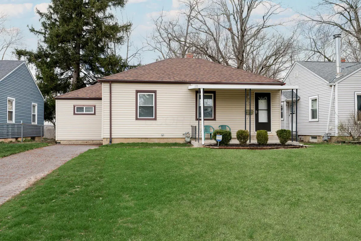 816 E Melrose Avenue, Columbus, OH 43224 - #1