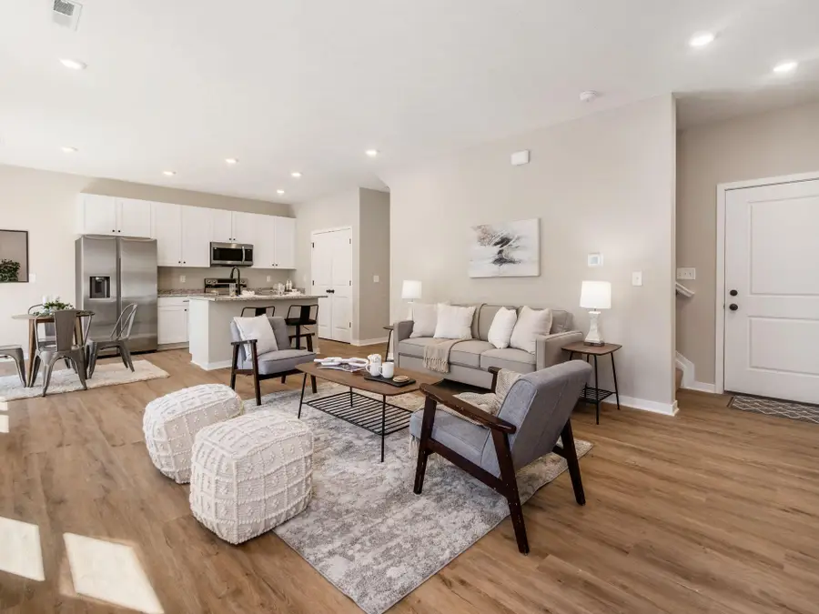 352 Postle Boulevard, Columbus, OH 43228 - #2