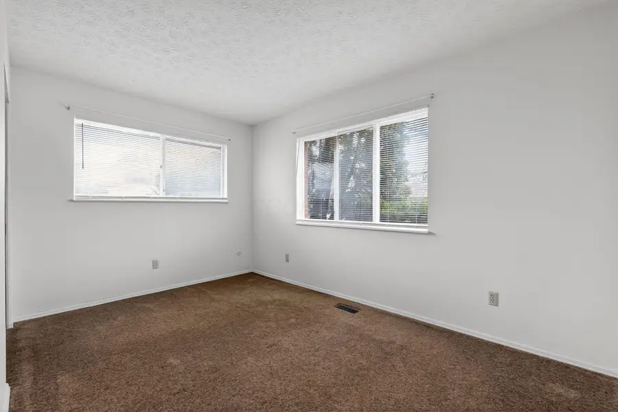 689 Liberty Lane, Westerville, OH 43081 - #3