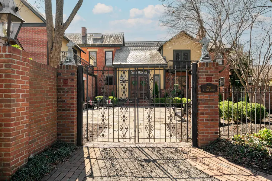 291 E Beck Street, Columbus, OH 43206 - #2