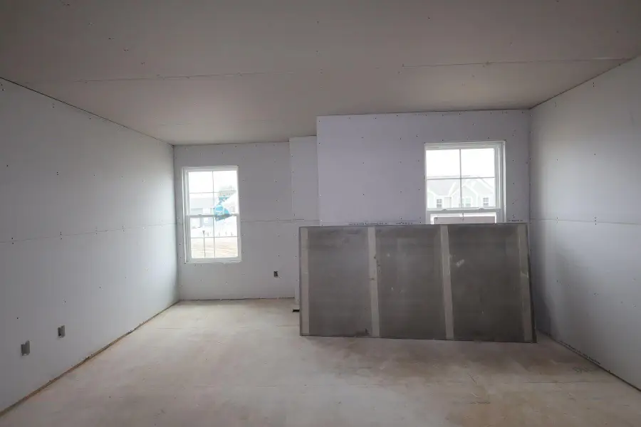 32 Banyan Drive, Lewis Center, OH 43035 - #2