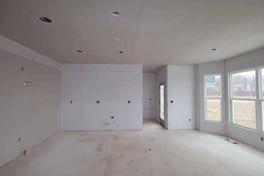 32 Banyan Drive, Lewis Center, OH 43035 - #3