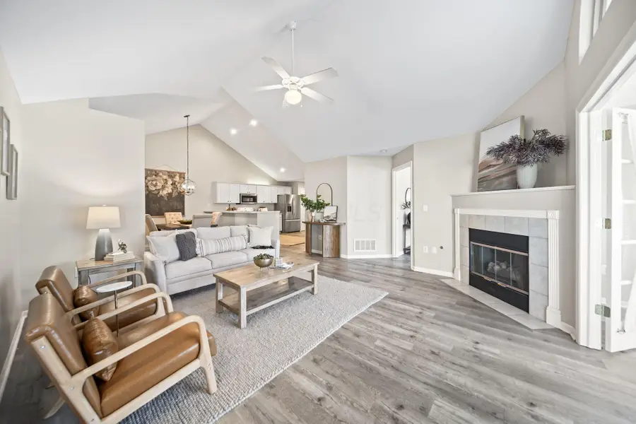 131 Stonegate Drive, Pataskala, OH 43062 - #3