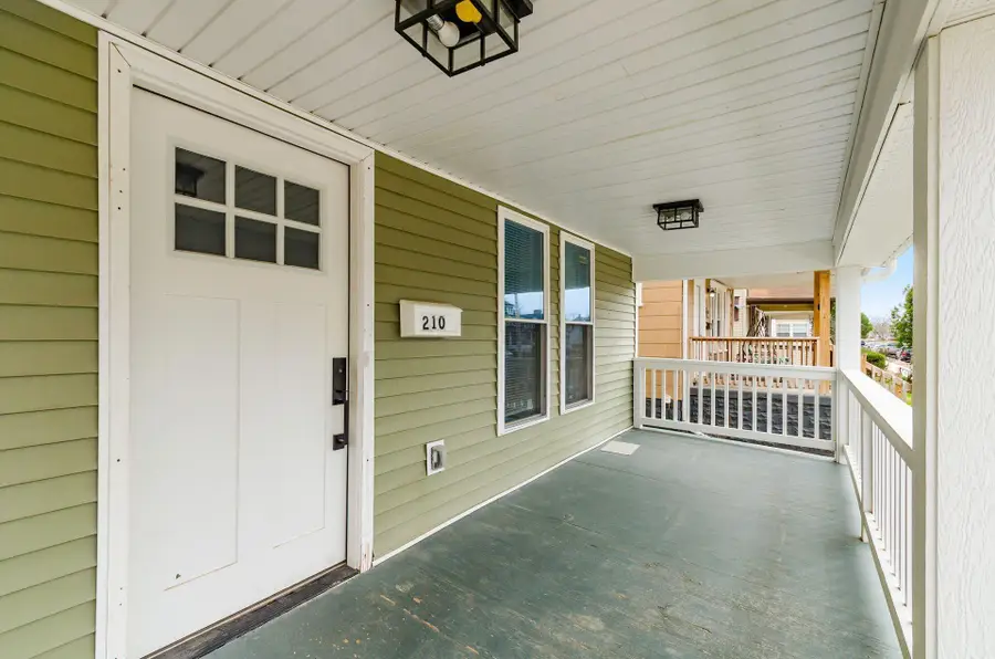 210 S Terrace Avenue, Columbus, OH 43204 - #3