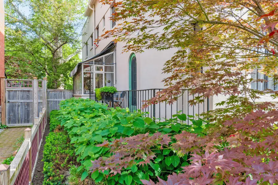 878 Franklin Avenue, Columbus, OH 43205 - #3