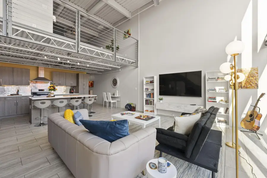 367 Auden Avenue, Columbus, OH 43215 - #2