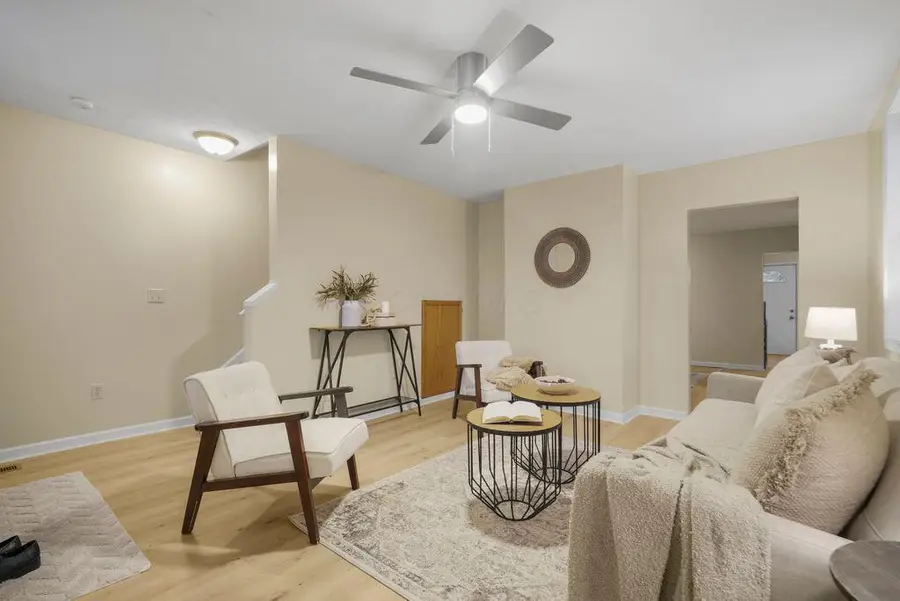 136 E Innis Avenue, Columbus, OH 43207 - #3