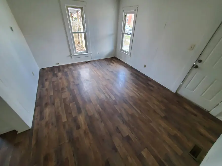 389-391 Oak Street, Marion, OH 43302 - #2