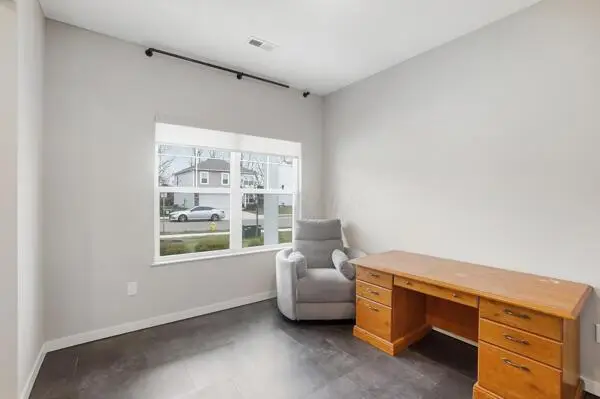 384 Kells Court E, Newark, OH 43055 - #3