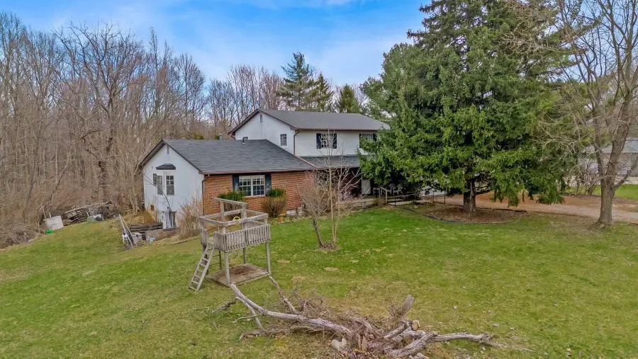 2260 Carriage Road, Powell, OH 43065 - #2