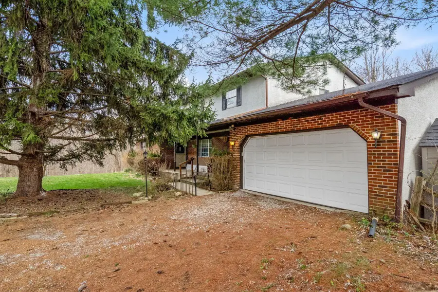 2260 Carriage Road, Powell, OH 43065 - #3