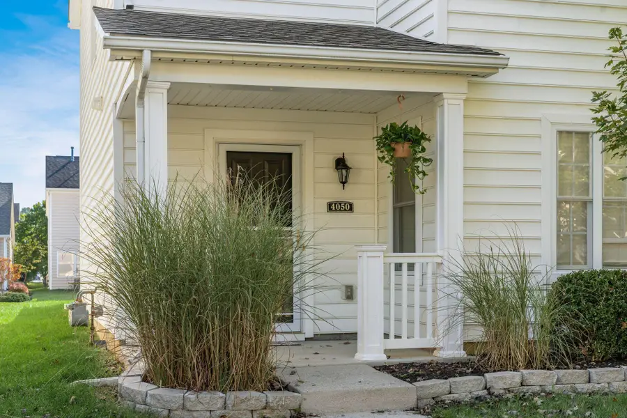 4050 Summerstone Drive, Columbus, OH 43230 - #2
