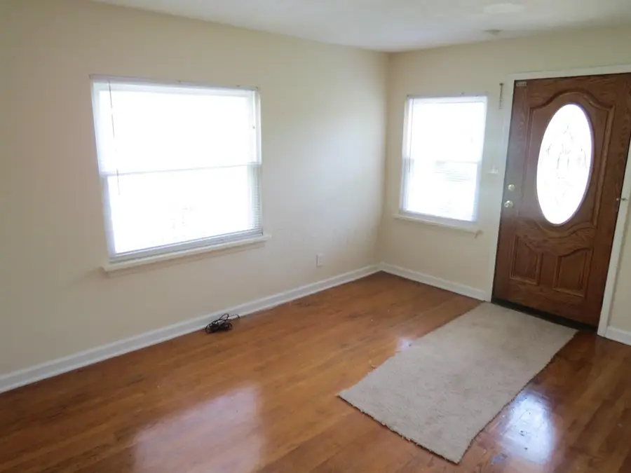 2741 Thorndale Avenue, Columbus, OH 43207 - #3