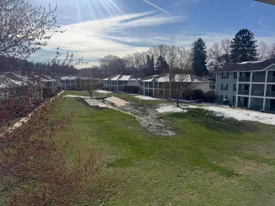15 S Shafer Drive, Athens, OH 45701 - #3