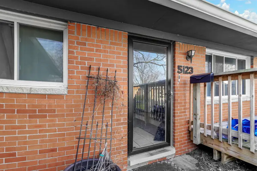 5123 Carbondale Drive, Columbus, OH 43232 - #2