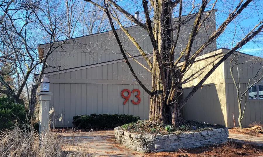 93 Forest Ridge Court, Columbus, OH 43235 - #2