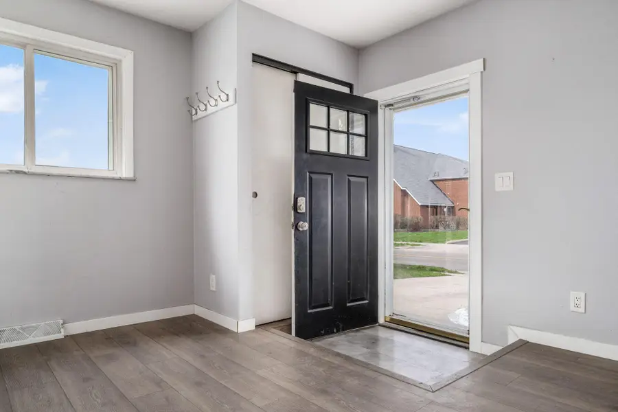 2707 Kingston Avenue, Grove City, OH 43123 - #3