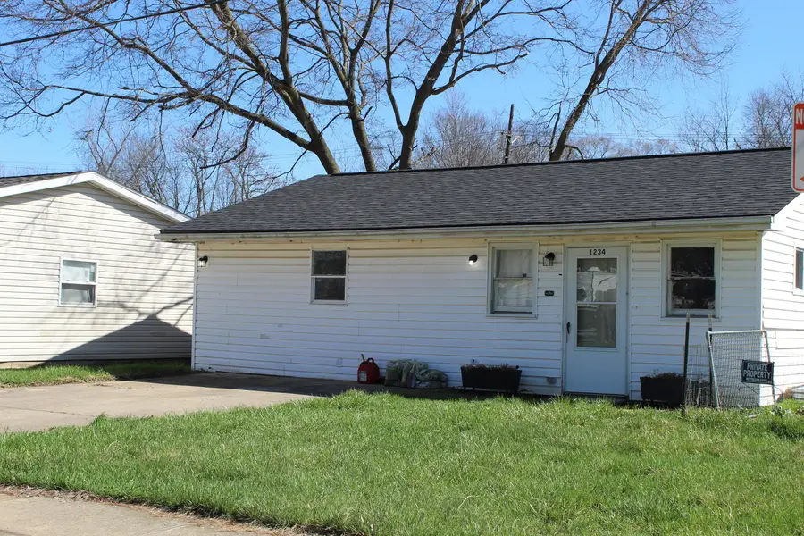 1234 Williams Drive, Circleville, OH 43113 - #2