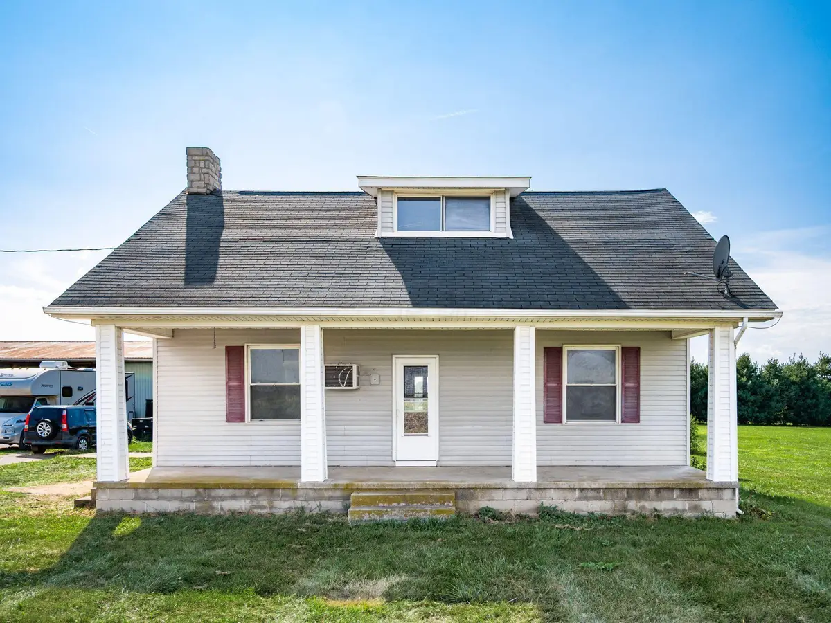 3935 N Section Line Road, Radnor, OH 43066 - #1