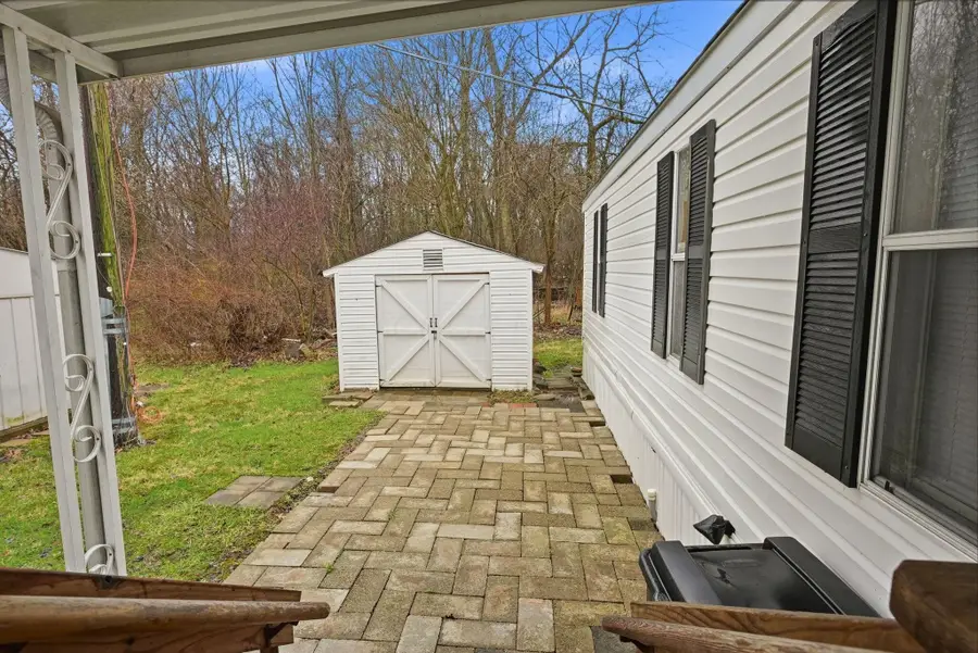 164 Lawrence Lane, Reynoldsburg, OH 43068 - #3