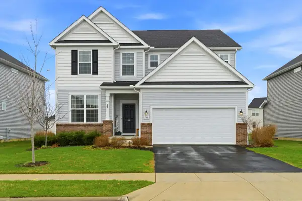 749 Peacock Drive, Sunbury, OH 43074