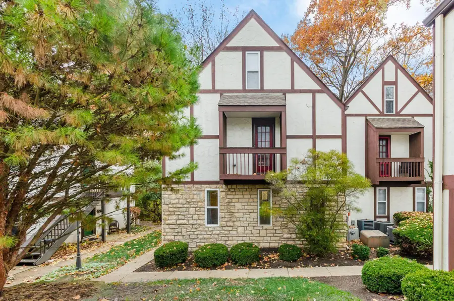 1585 Arlington Avenue, Columbus, OH 43212 - #2