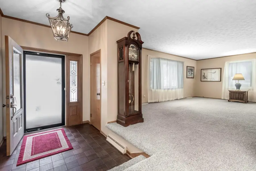 2065 N Glenn Drive Ne, Lancaster, OH 43130 - #3