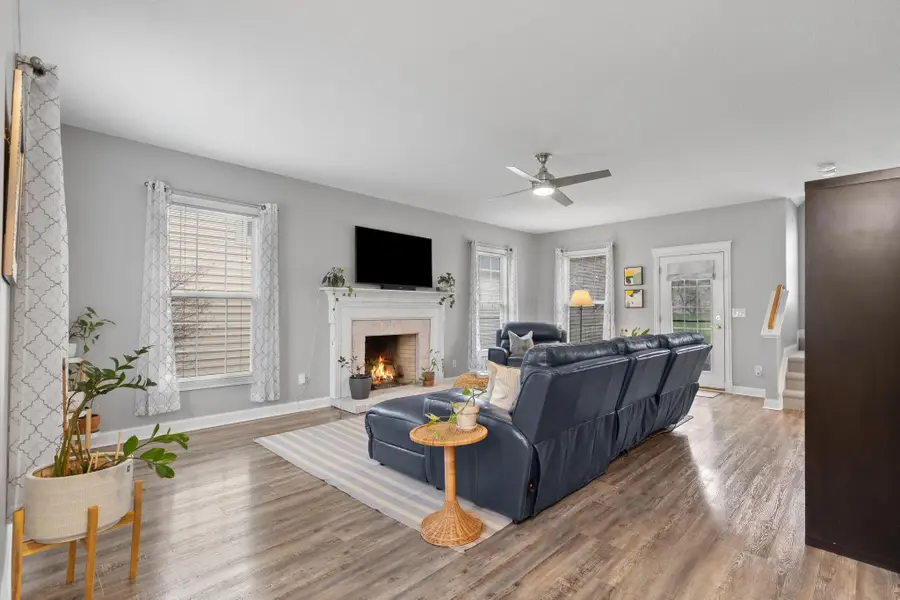 7120 Connaught Drive, New Albany, OH 43054 - #2