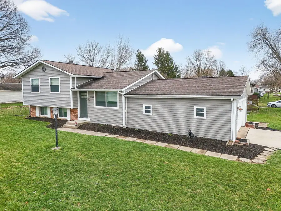 3369 Petzinger Road, Columbus, OH 43232 - #2