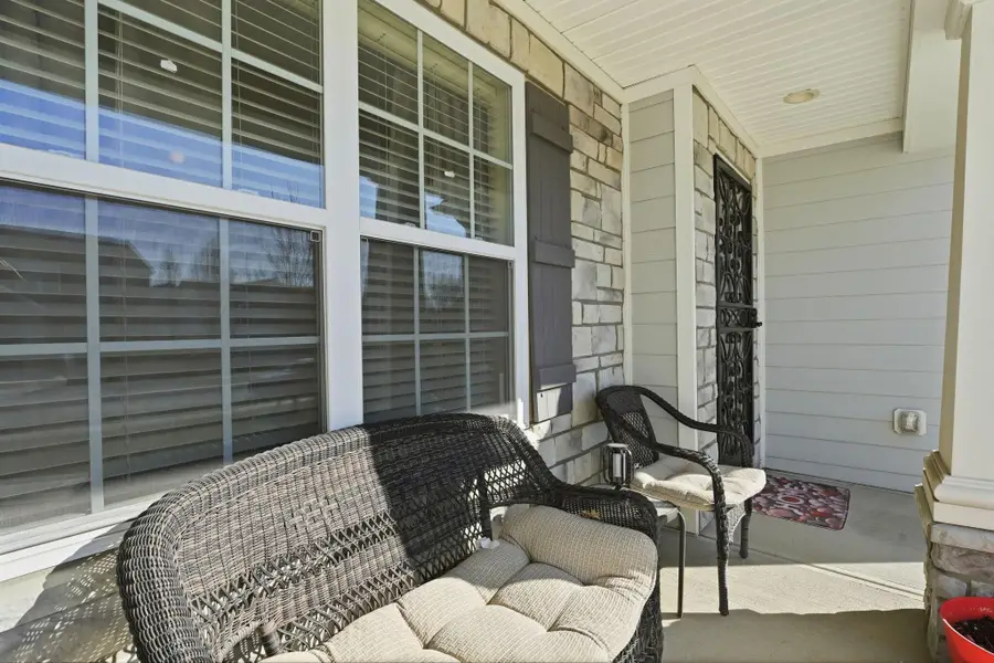 192 England Street, Pickerington, OH 43147 - #3