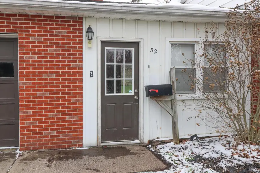 32 Florida Avenue, Shelby, OH 44875 - #3