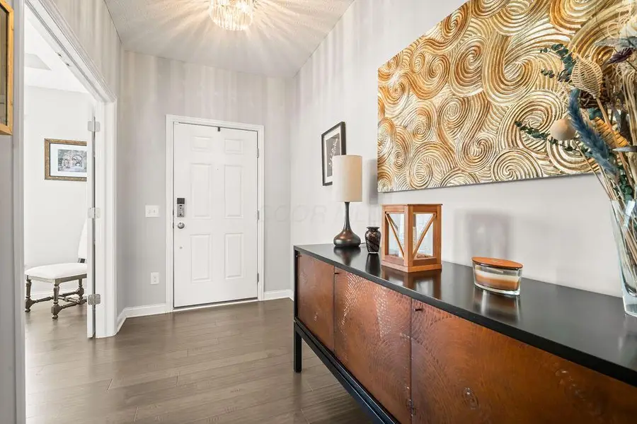 6207 Weeping Rock Drive, Lewis Center, OH 43035 - #3