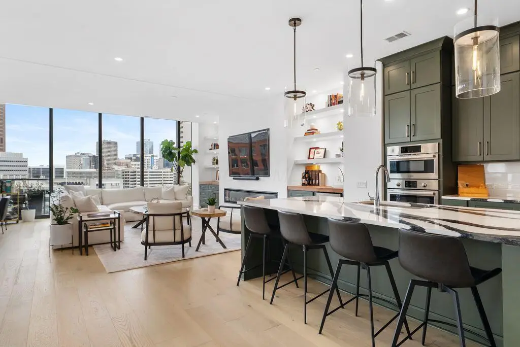 250 W Spring Street, Columbus, OH 43215 - #1