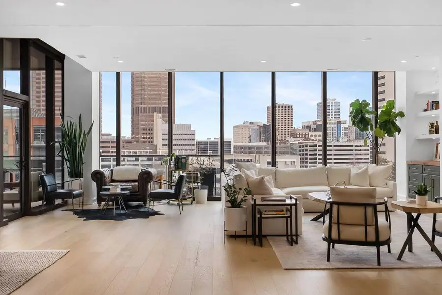 250 W Spring Street, Columbus, OH 43215 - #3