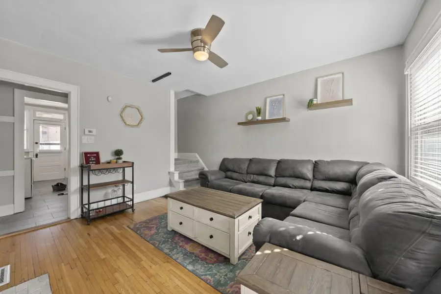 44 W Kossuth Street, Columbus, OH 43206 - #3