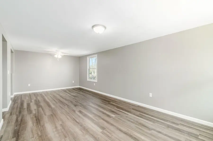 5842 Red Apple Ridge Road, Columbus, OH 43232 - #2